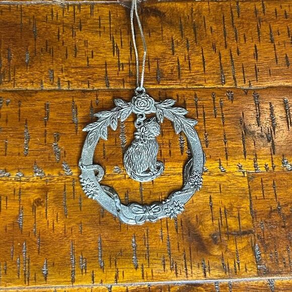 ⭐️ Vintage Cat Christmas Tree Ornament‎ Rose Ribbon Circle Wreath Holiday Gift - Picture 2 of 4